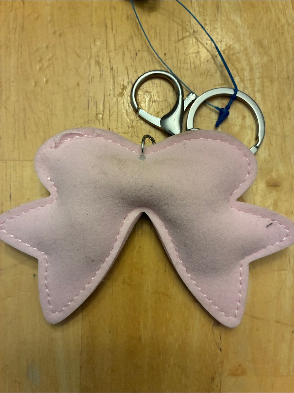 Breast Cancer Awareness Sparkly Pink Crystal Bow bagcharm Keychain NWT - Picture 3 of 3